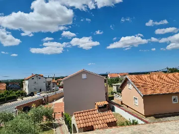 3-Bedroom Villa with Private Pool in Poličnik