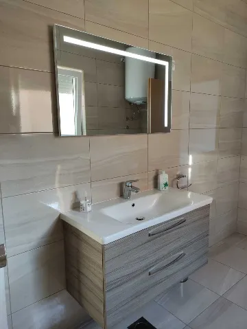 3-Bedroom Villa with Private Pool in Poličnik