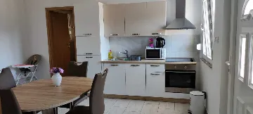 3-Bedroom Villa with Private Pool in Poličnik