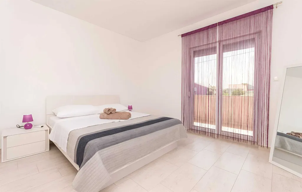 3-Bedroom Villa with Private Pool in Poličnik