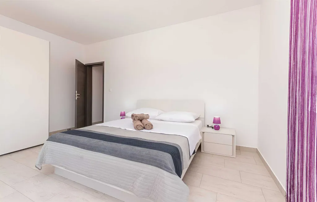 3-Bedroom Villa with Private Pool in Poličnik