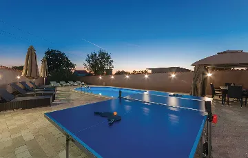 3-Bedroom Villa with Private Pool in Poličnik