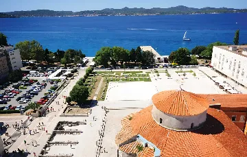 3-Bedroom Villa with Private Pool in Poličnik