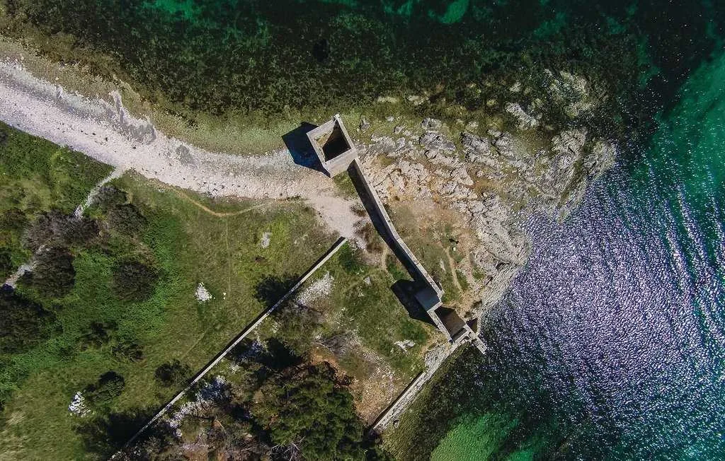 Vir Holiday House for Up to 12 Guests