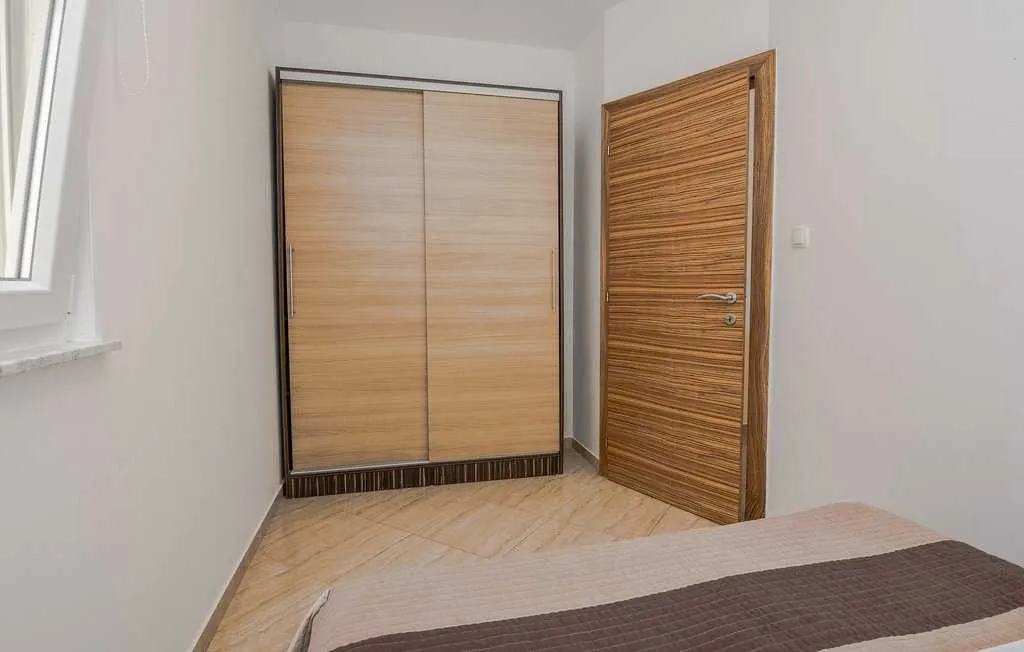 Vir Holiday House for Up to 12 Guests