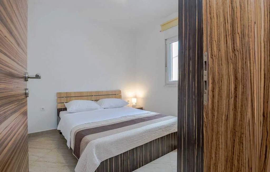 Vir Holiday House for Up to 12 Guests