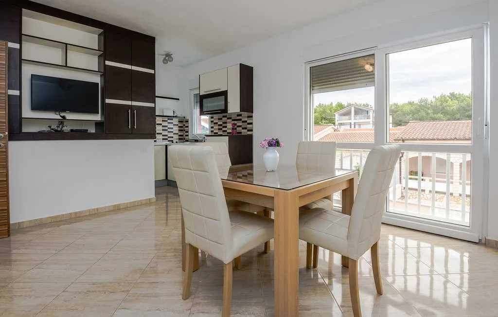 Vir Holiday House for Up to 12 Guests