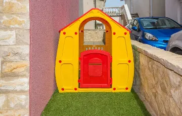 Vir Holiday House for Up to 12 Guests