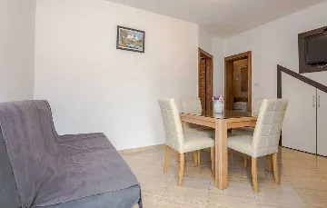 Vir Holiday House for Up to 12 Guests