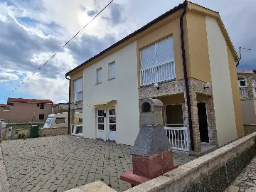 Vir Holiday House for Up to 12 Guests