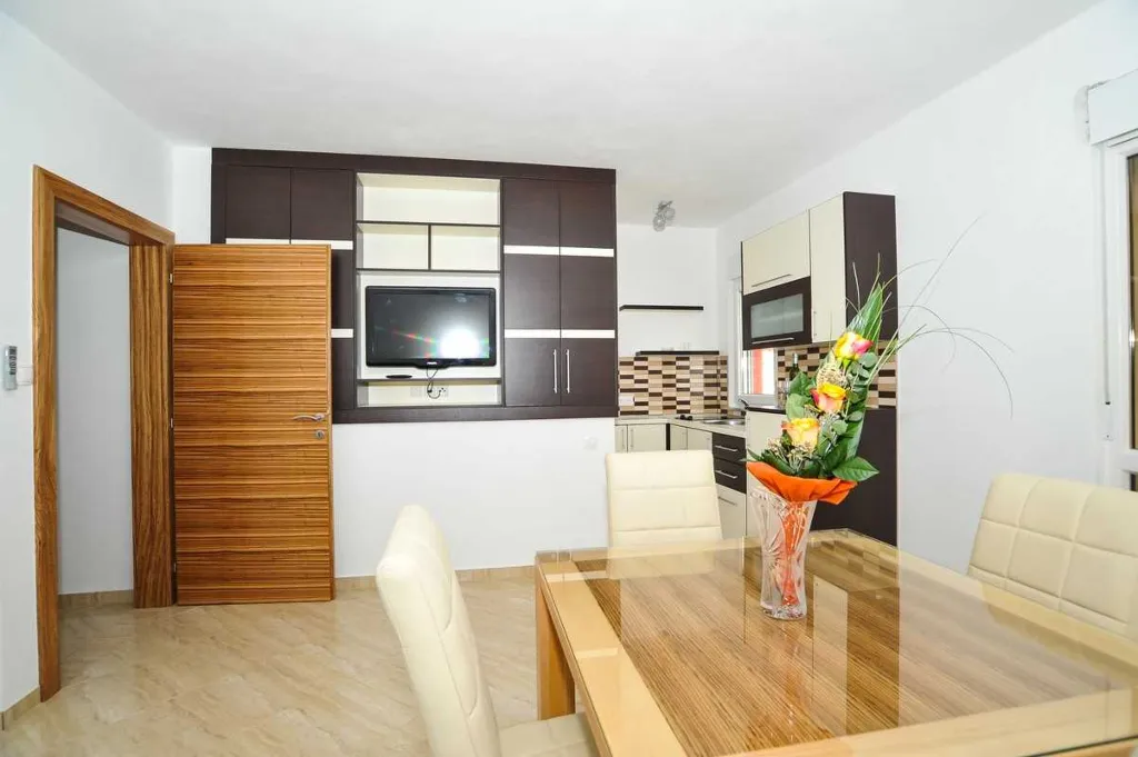 Vir Holiday House for Up to 12 Guests