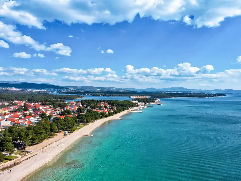 Air-Conditioned 2-Bedroom Apartment in Vodice