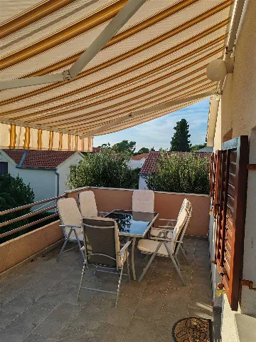 Air-Conditioned 2-Bedroom Apartment in Vodice
