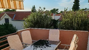Air-Conditioned 2-Bedroom Apartment in Vodice