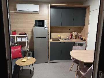 Mobile Home with Terrace and Shared Pool in Pirovac