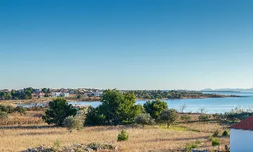 Privlaka Apartment near the Beach for 6 Guests