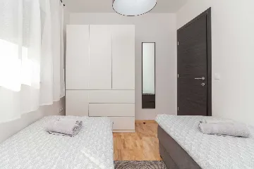 Privlaka Apartment near the Beach for 6 Guests