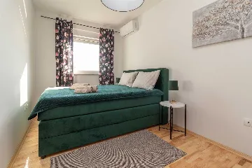 Privlaka Apartment near the Beach for 6 Guests