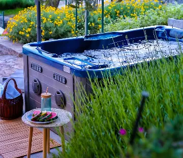 Baška Voda Holiday House with Jacuzzi for 2