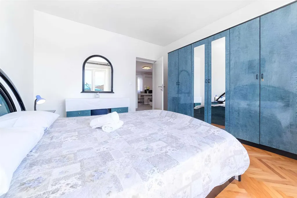 Two-Bedroom Apartment with Shared Pool in Vodice
