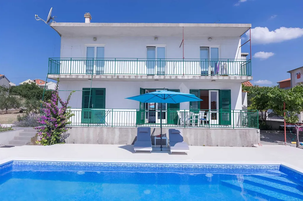 Two-Bedroom Apartment with Shared Pool in Vodice