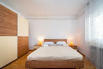 Holiday House in Suhovare for Up to 14 Guests