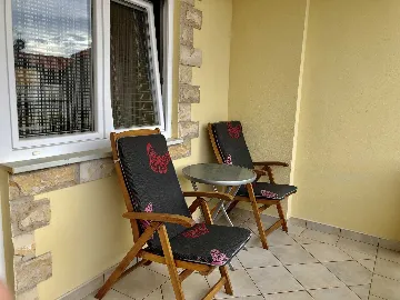 Two-Bedroom Apartment in Sabunike with Shared Hot Tub