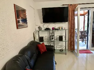 Two-Bedroom Apartment in Sabunike with Shared Hot Tub