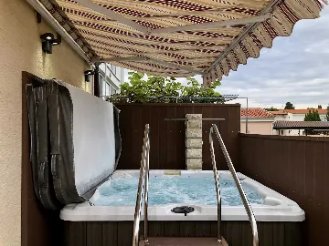 Two-Bedroom Apartment in Sabunike with Shared Hot Tub