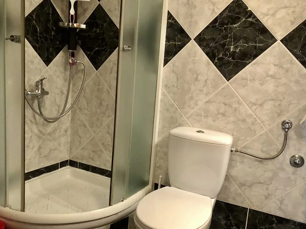 Sabunike Apartment with Shared Hot Tub (up to 5)