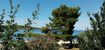 Srima Vodice Apartment for 4 near the Beach