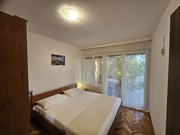 Srima Vodice Apartment for 4 near the Beach