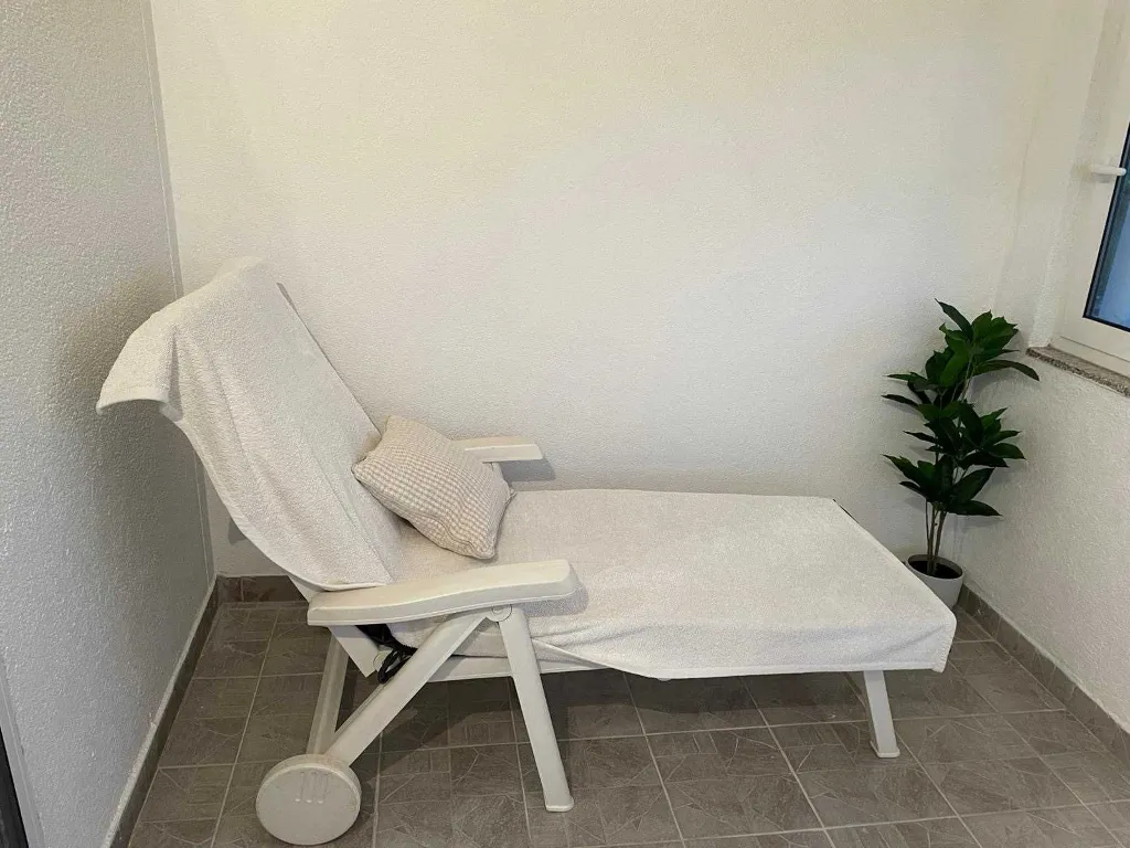 1-Bedroom Apartment in Privlaka for 3 Guests