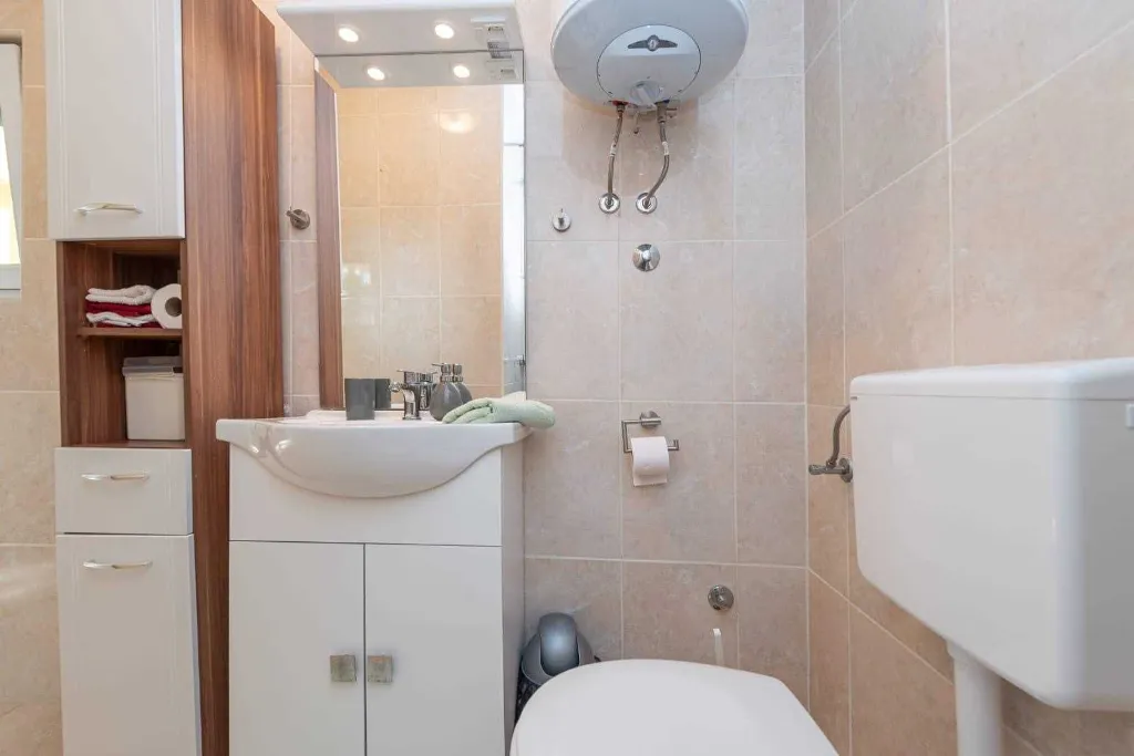 1-Bedroom Apartment in Privlaka for 3 Guests
