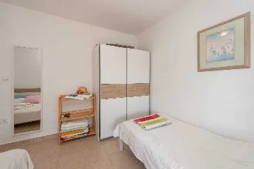 1-Bedroom Apartment in Privlaka for 3 Guests