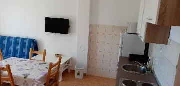 Apartment with Beach View in Vodice (Srima)