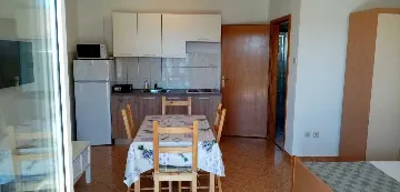 Apartment with Beach View in Vodice (Srima)