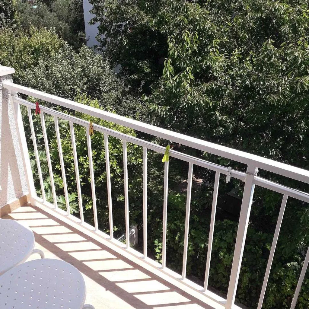 Studio Apartment in Vodice with Balcony Sea View