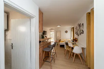 1-Bedroom Apartment for 4 Guests in Novalja