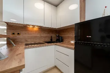 1-Bedroom Apartment for 4 Guests in Novalja