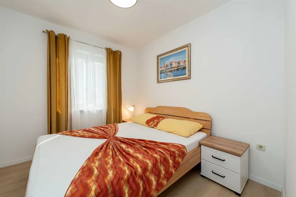 1-Bedroom Apartment for 4 Guests in Novalja