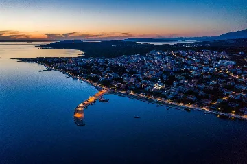 1-Bedroom Apartment for 4 Guests in Novalja