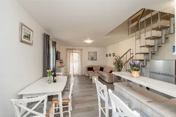 Novalja 2-Bedroom Apartment with Parking