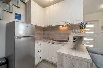 Novalja 2-Bedroom Apartment with Parking