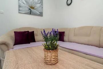 Novalja 2-Bedroom Apartment with Parking