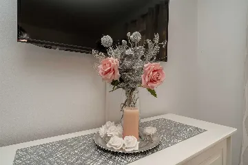 Novalja 2-Bedroom Apartment with Parking