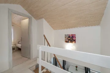 Novalja 2-Bedroom Apartment with Parking