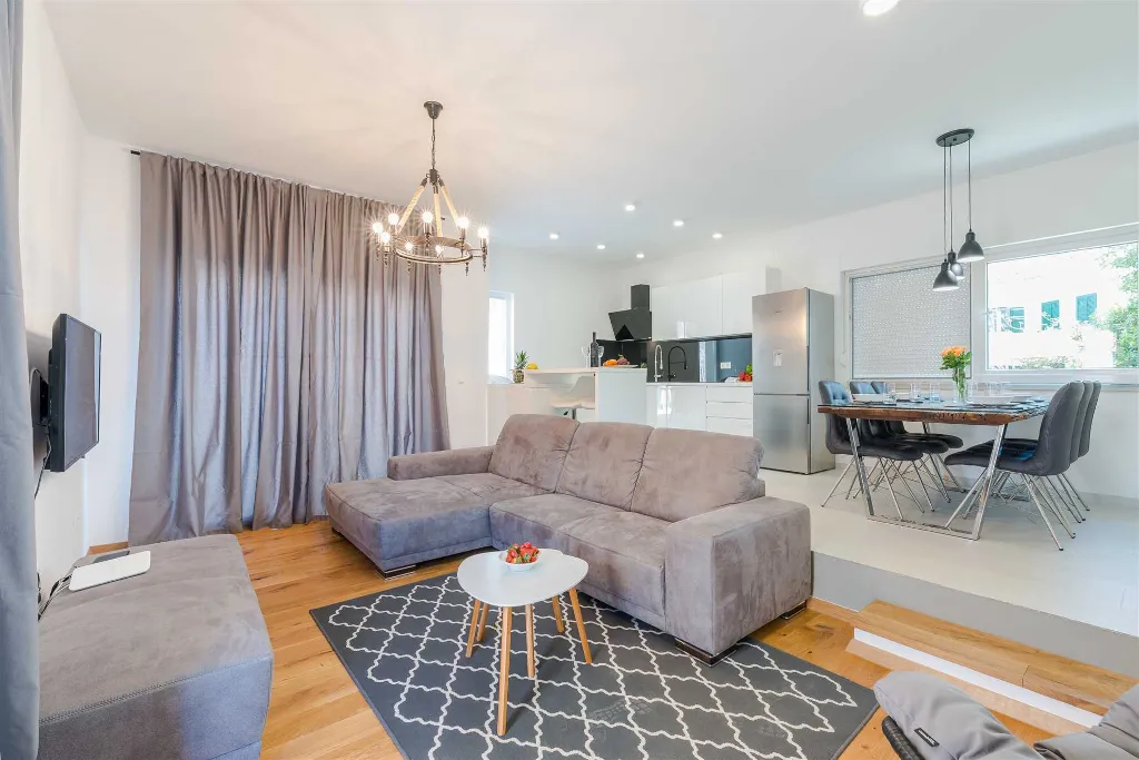 Zadar Family Villa with Jacuzzi and Patio Lounge