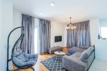 Zadar Family Villa with Jacuzzi and Patio Lounge