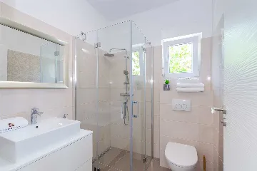 Zadar Family Villa with Jacuzzi and Patio Lounge